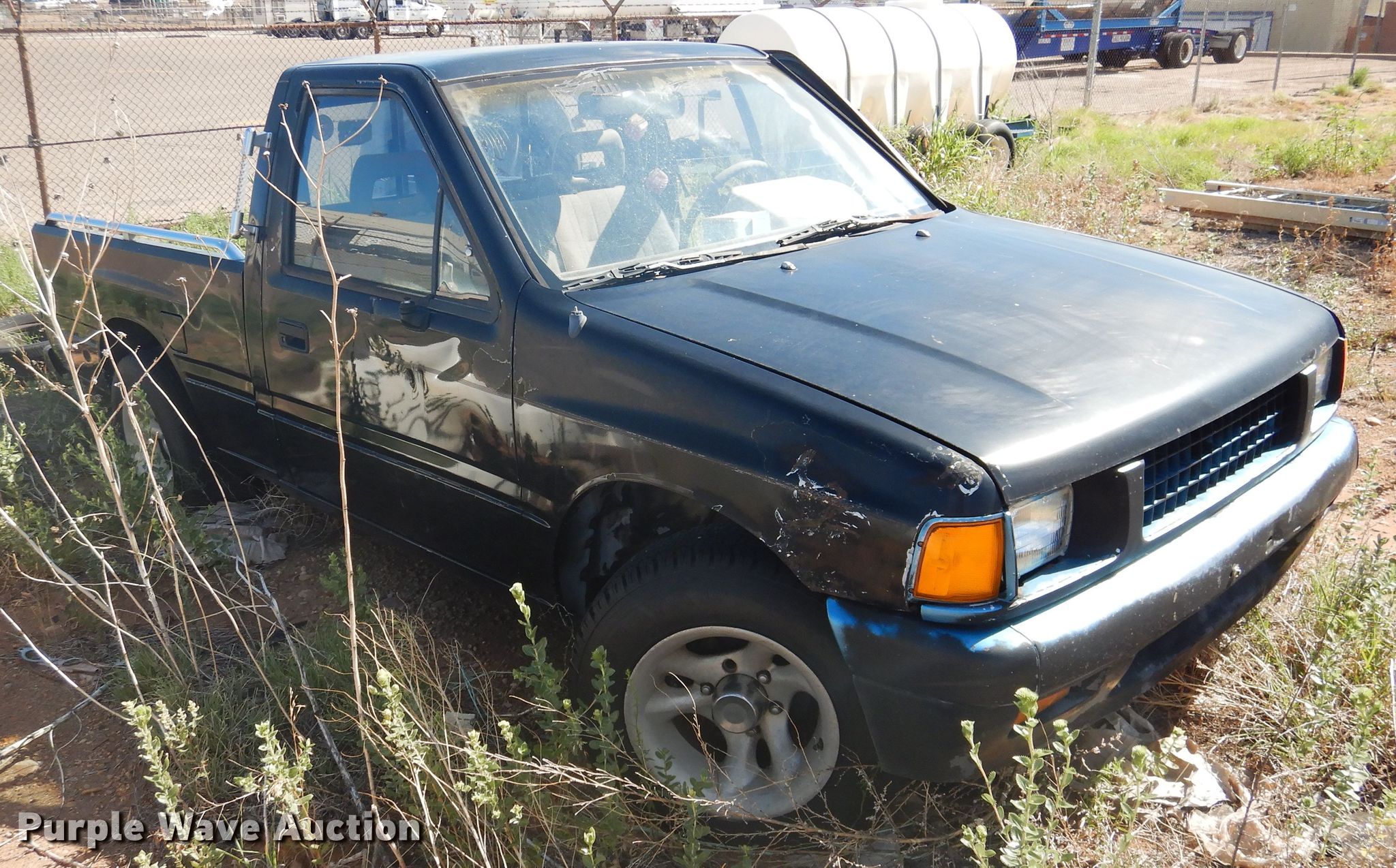 1991 Isuzu pickup truck in TX Item HO9860 sold Purple Wave