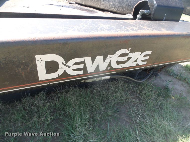 image for item DD0387 DewEze 660 hydraulic bale bed