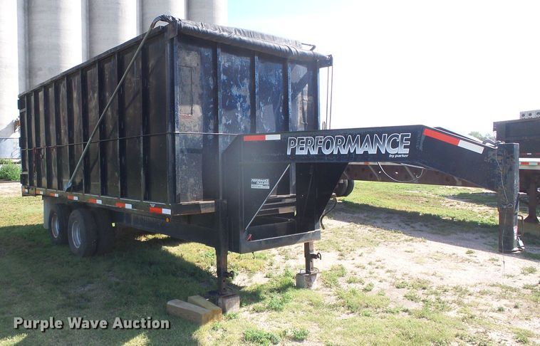 image for item DD0397 2006 Parker Trailer dump trailer