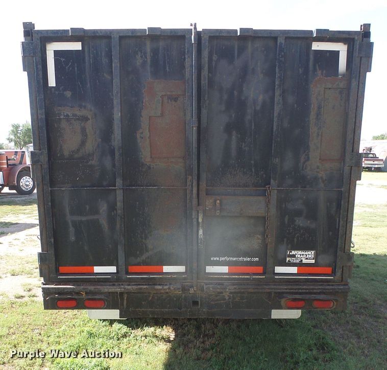 image for item DD0397 2006 Parker Trailer dump trailer