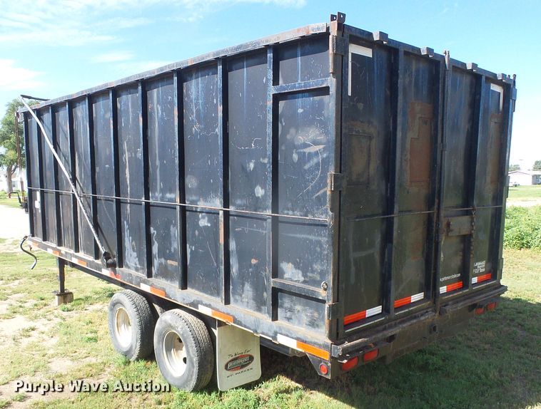image for item DD0397 2006 Parker Trailer dump trailer