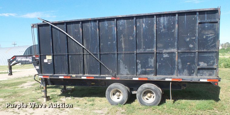 image for item DD0397 2006 Parker Trailer dump trailer