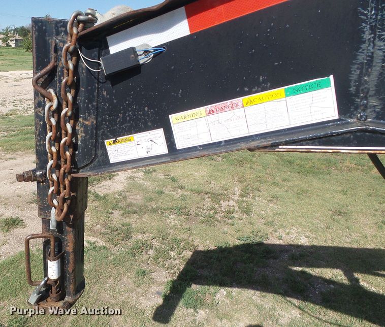 image for item DD0397 2006 Parker Trailer dump trailer