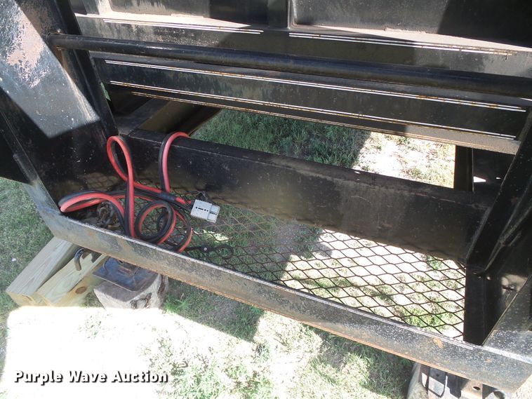 image for item DD0397 2006 Parker Trailer dump trailer