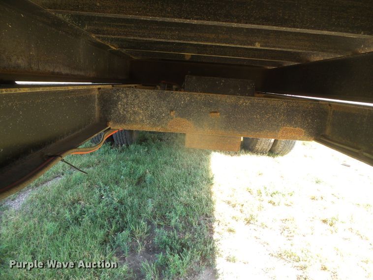 image for item DD0397 2006 Parker Trailer dump trailer