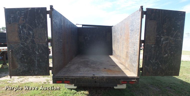 image for item DD0397 2006 Parker Trailer dump trailer
