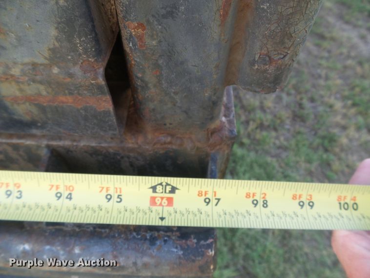 image for item DD0397 2006 Parker Trailer dump trailer