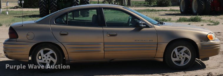 image for item DD5399 1999 Pontiac Grand AM SE