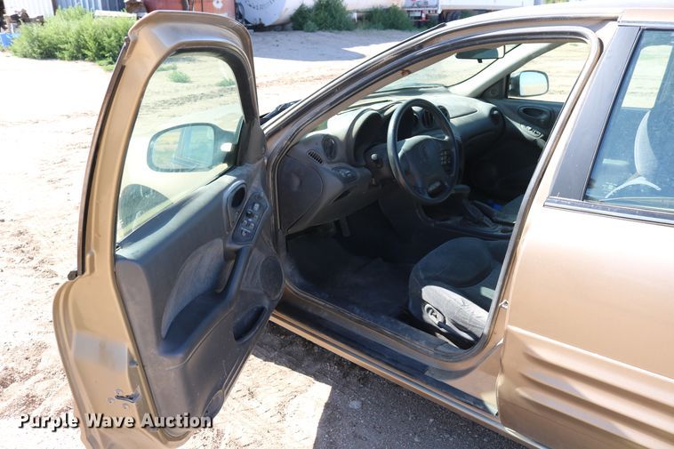 image for item DD5399 1999 Pontiac Grand AM SE