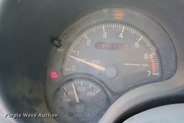 image for item DD5399 1999 Pontiac Grand AM SE