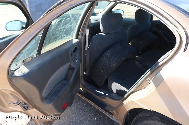 image for item DD5399 1999 Pontiac Grand AM SE