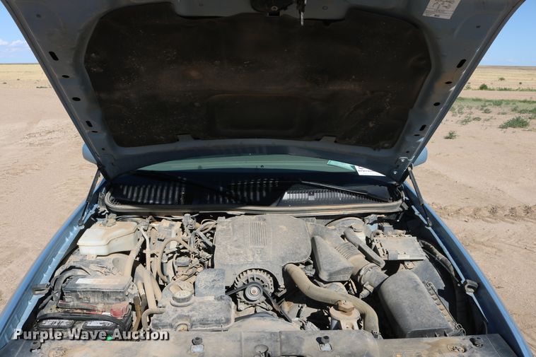 image for item DD5400 2005 Lincoln Town Car