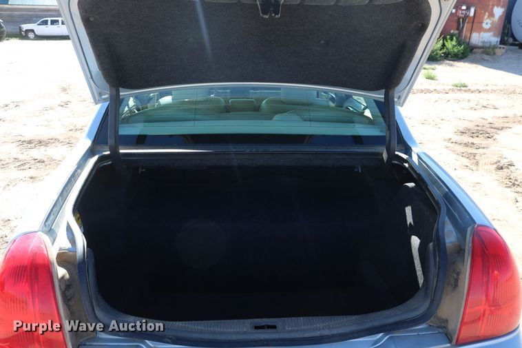 image for item DD5400 2005 Lincoln Town Car