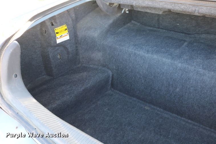 image for item DD5400 2005 Lincoln Town Car