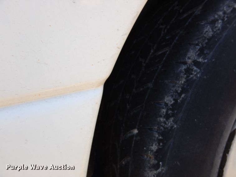 image for item DE2454 2000 Dodge Intrepid