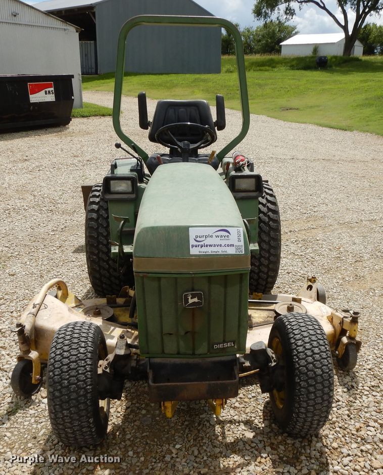 image for item DF5237 John Deere 855  tractor