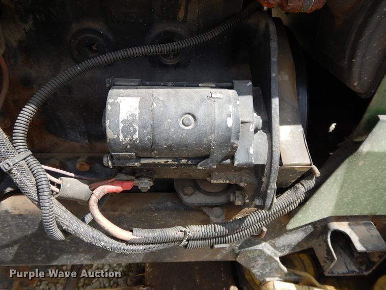 image for item DF5237 John Deere 855  tractor