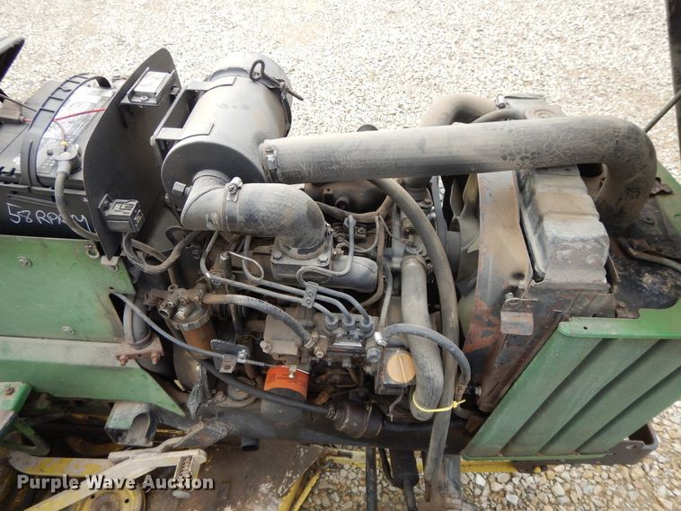 image for item DF5237 John Deere 855  tractor