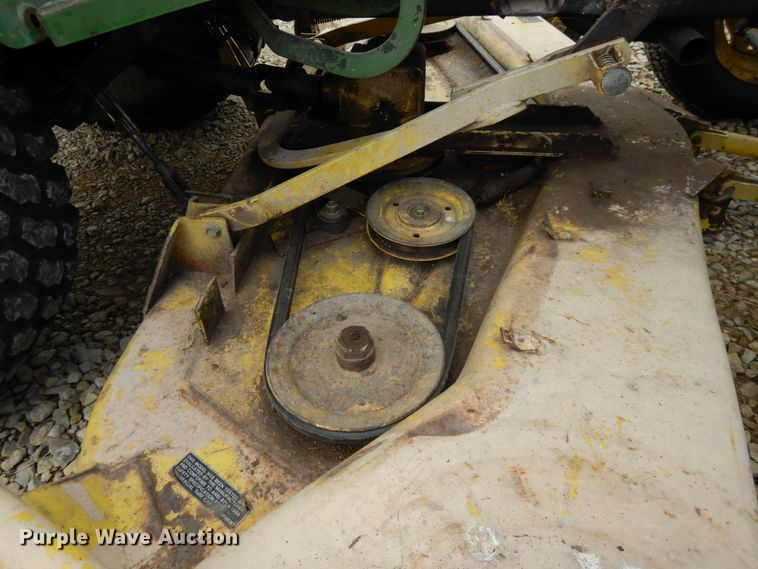 image for item DF5237 John Deere 855  tractor