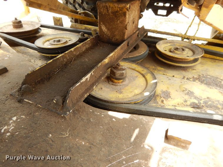 image for item DF5237 John Deere 855  tractor