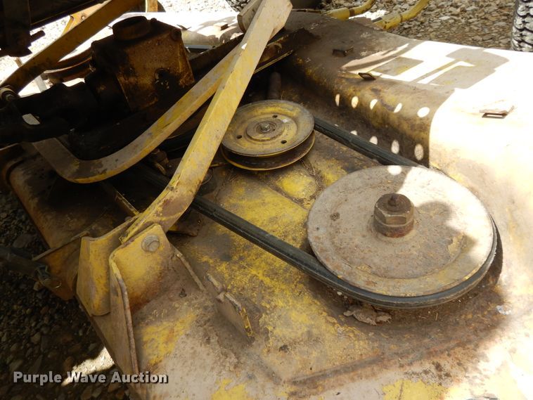 image for item DF5237 John Deere 855  tractor