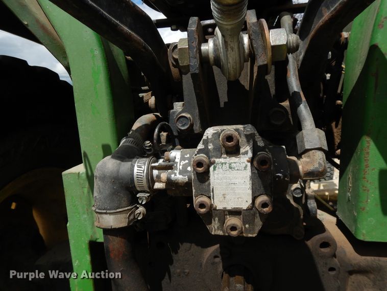 image for item DF5237 John Deere 855  tractor