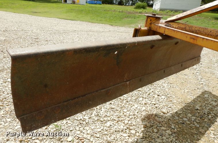 image for item DF5237 John Deere 855  tractor