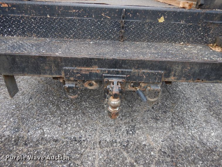 image for item DF5238 1999 Ford F450 Super Duty  utility truck