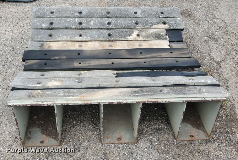 image for item DF7500 Jaw crusher impact sled