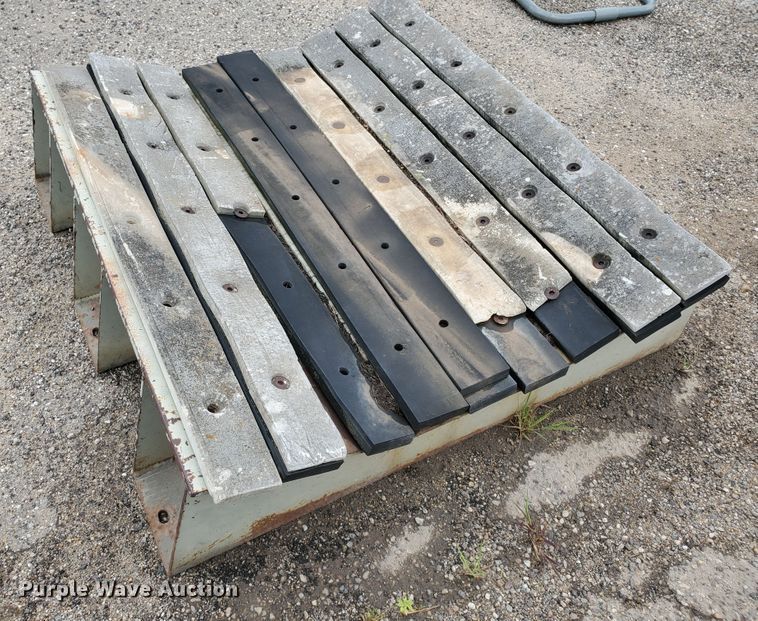 image for item DF7500 Jaw crusher impact sled