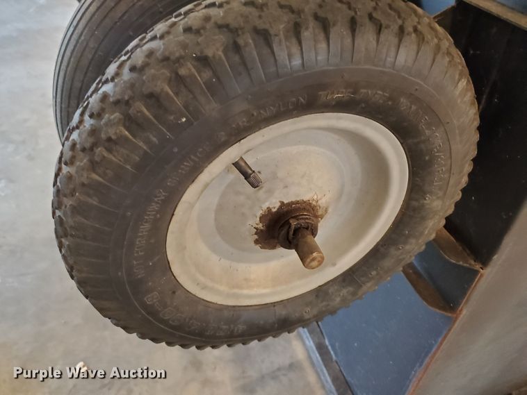 image for item DF7533 Garden cart