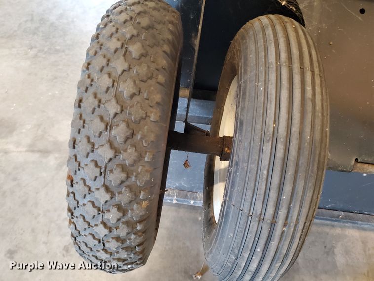 image for item DF7533 Garden cart