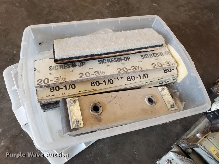 image for item DF7534 Flooring tools