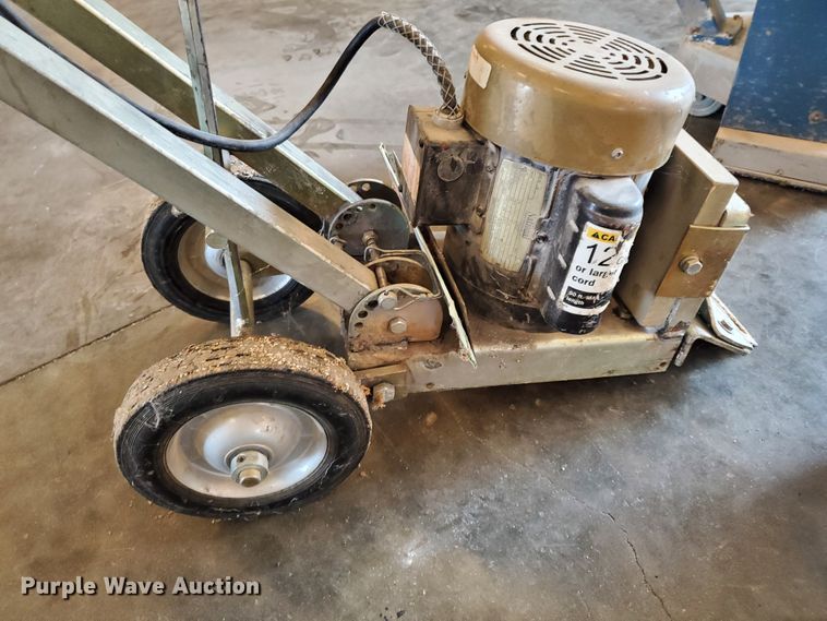 image for item DF7534 Flooring tools