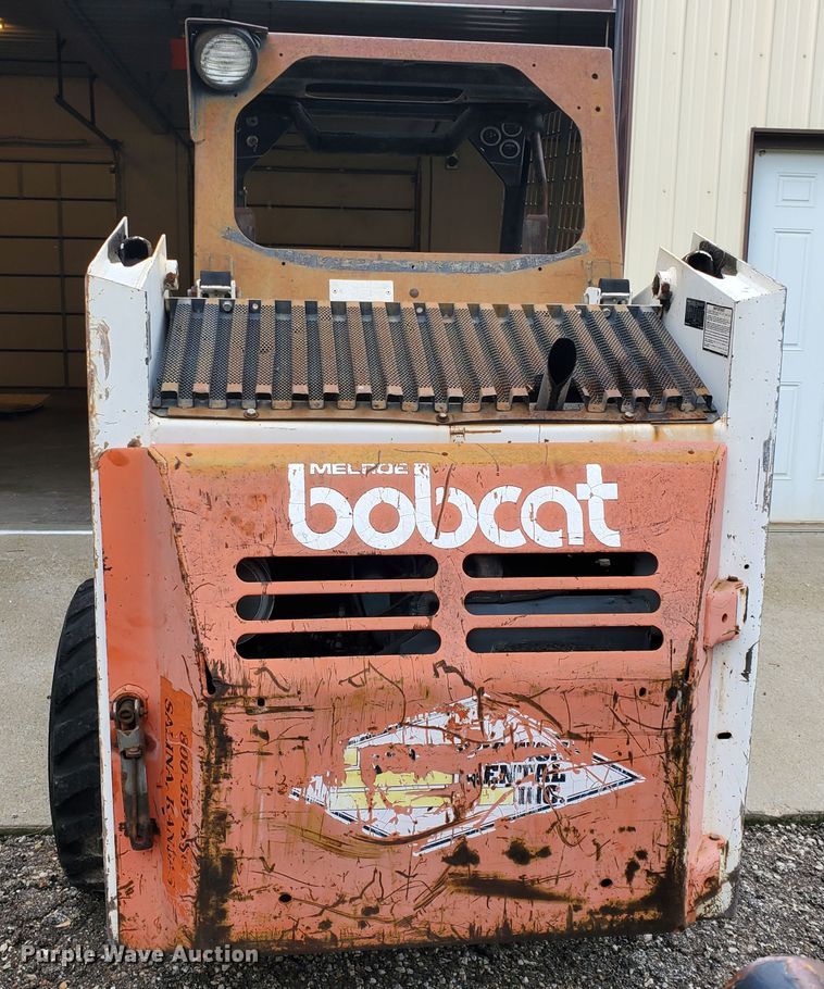 image for item DF7535 Bobcat 743B  skid steer loader