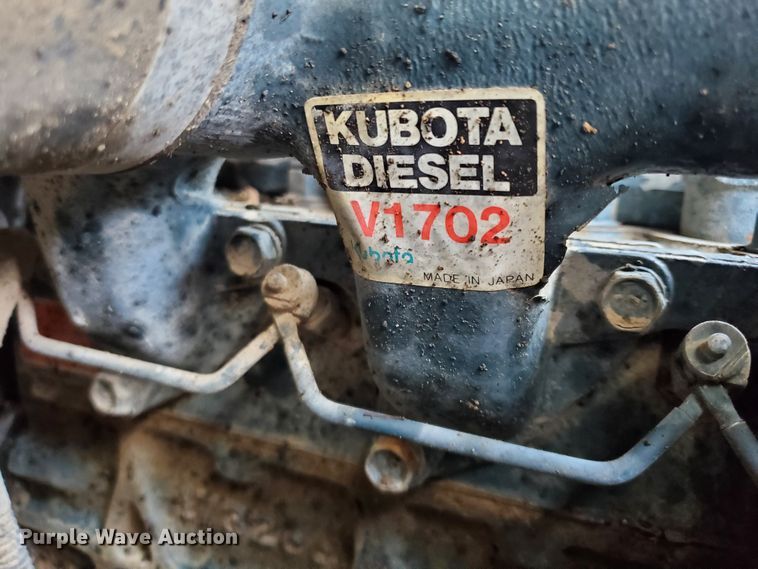 image for item DF7535 Bobcat 743B  skid steer loader