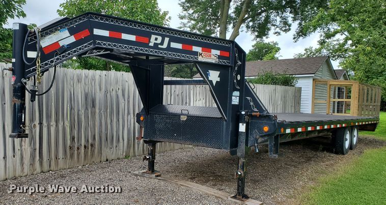 image for item DF7537 2010 PJ FS282 equipment trailer