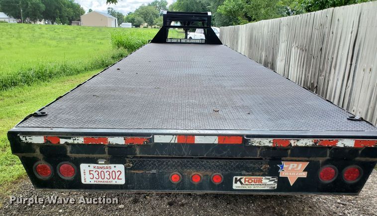 image for item DF7537 2010 PJ FS282 equipment trailer
