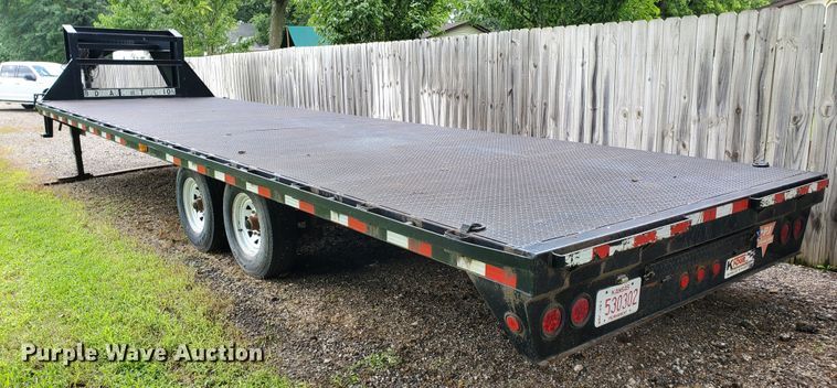 image for item DF7537 2010 PJ FS282 equipment trailer