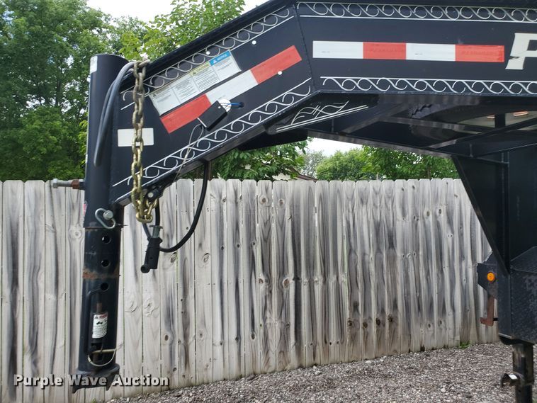 image for item DF7537 2010 PJ FS282 equipment trailer