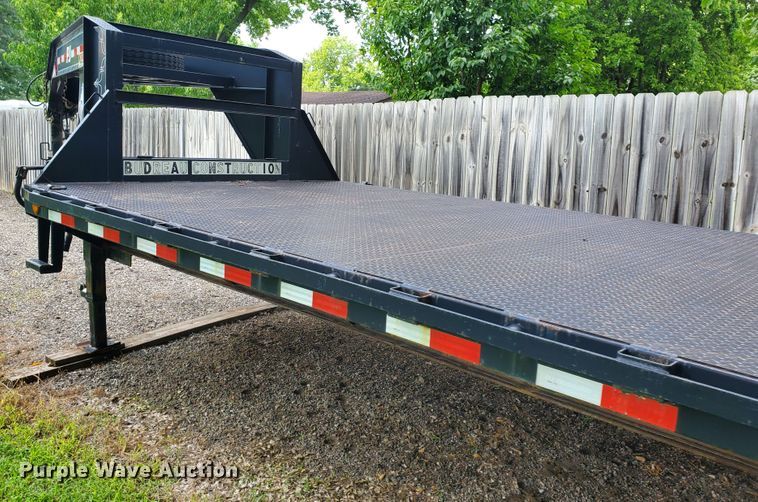 image for item DF7537 2010 PJ FS282 equipment trailer