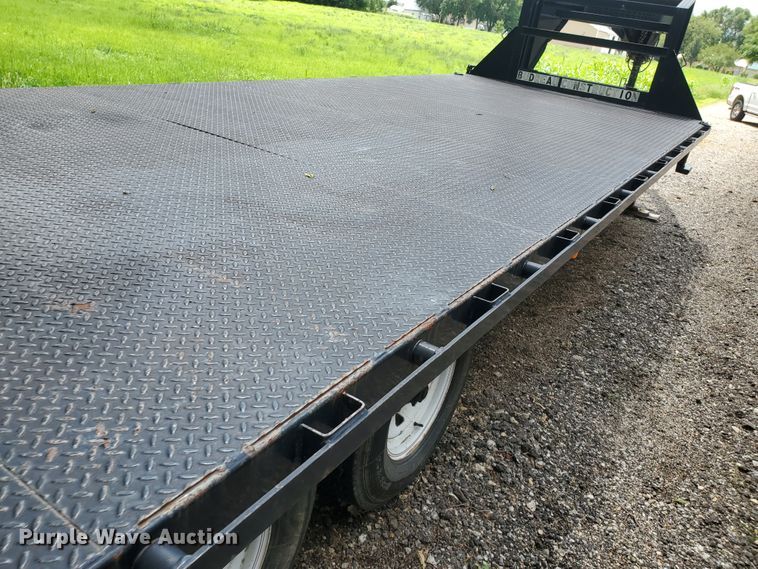 image for item DF7537 2010 PJ FS282 equipment trailer