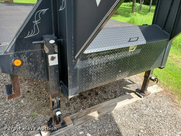 image for item DF7537 2010 PJ FS282 equipment trailer