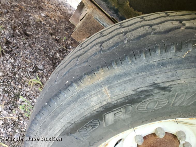 image for item DF7537 2010 PJ FS282 equipment trailer