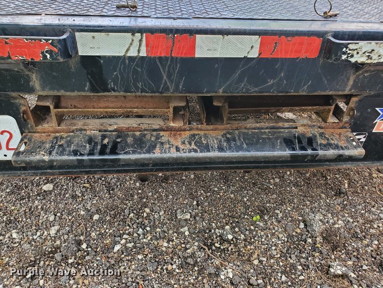 image for item DF7537 2010 PJ FS282 equipment trailer