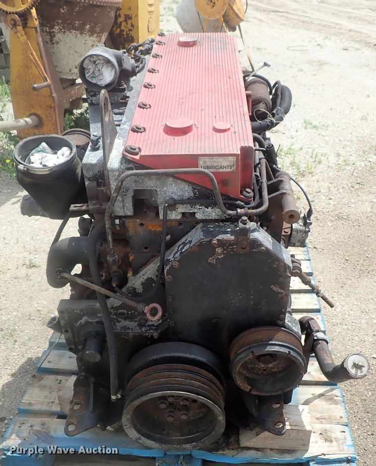 image for item DG2407 Cummins M11-400E diesel engine