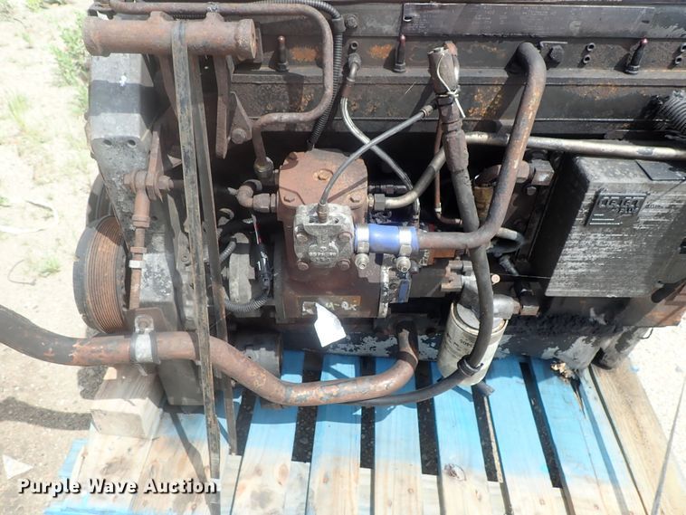 image for item DG2407 Cummins M11-400E diesel engine