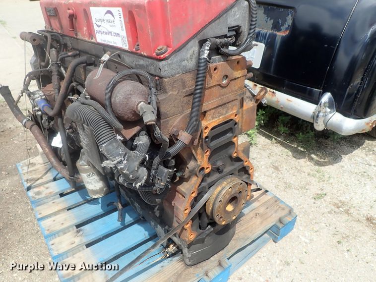 image for item DG2407 Cummins M11-400E diesel engine