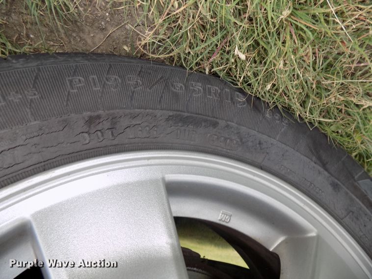 image for item DG2609 2002 Chevrolet Cavalier LS