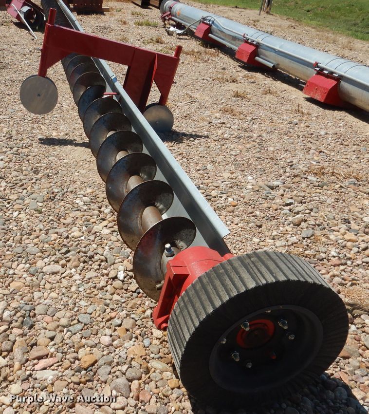 Hutchinson auger/sweep in Imperial, NE Item DG4518 sold Purple Wave